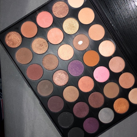 Morphe Other - Eyeshadow // 15 ppl bundled